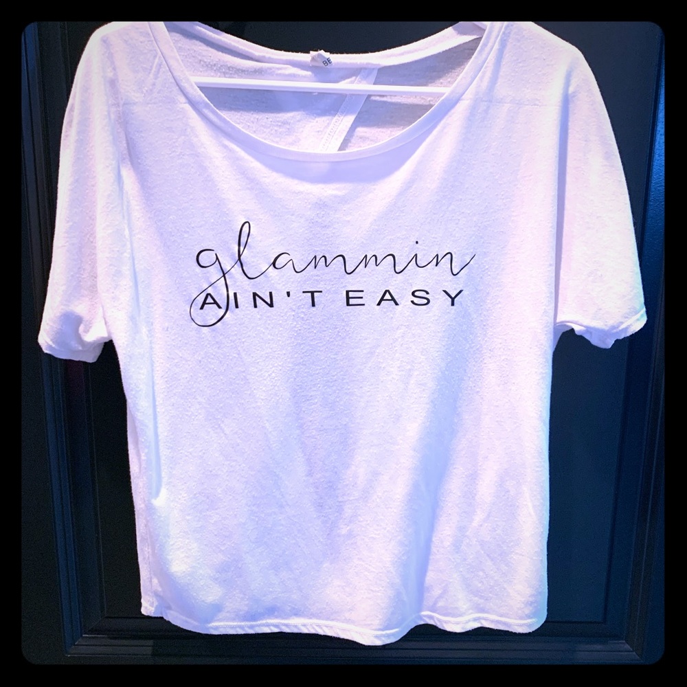 Tee